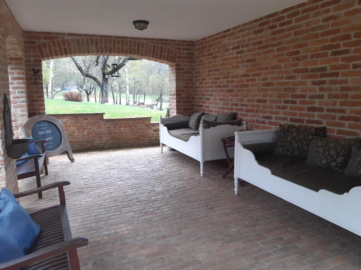 Bed and Breakfast Kosbor Panzio Magyarszombatfa Zewnętrze zdjęcie